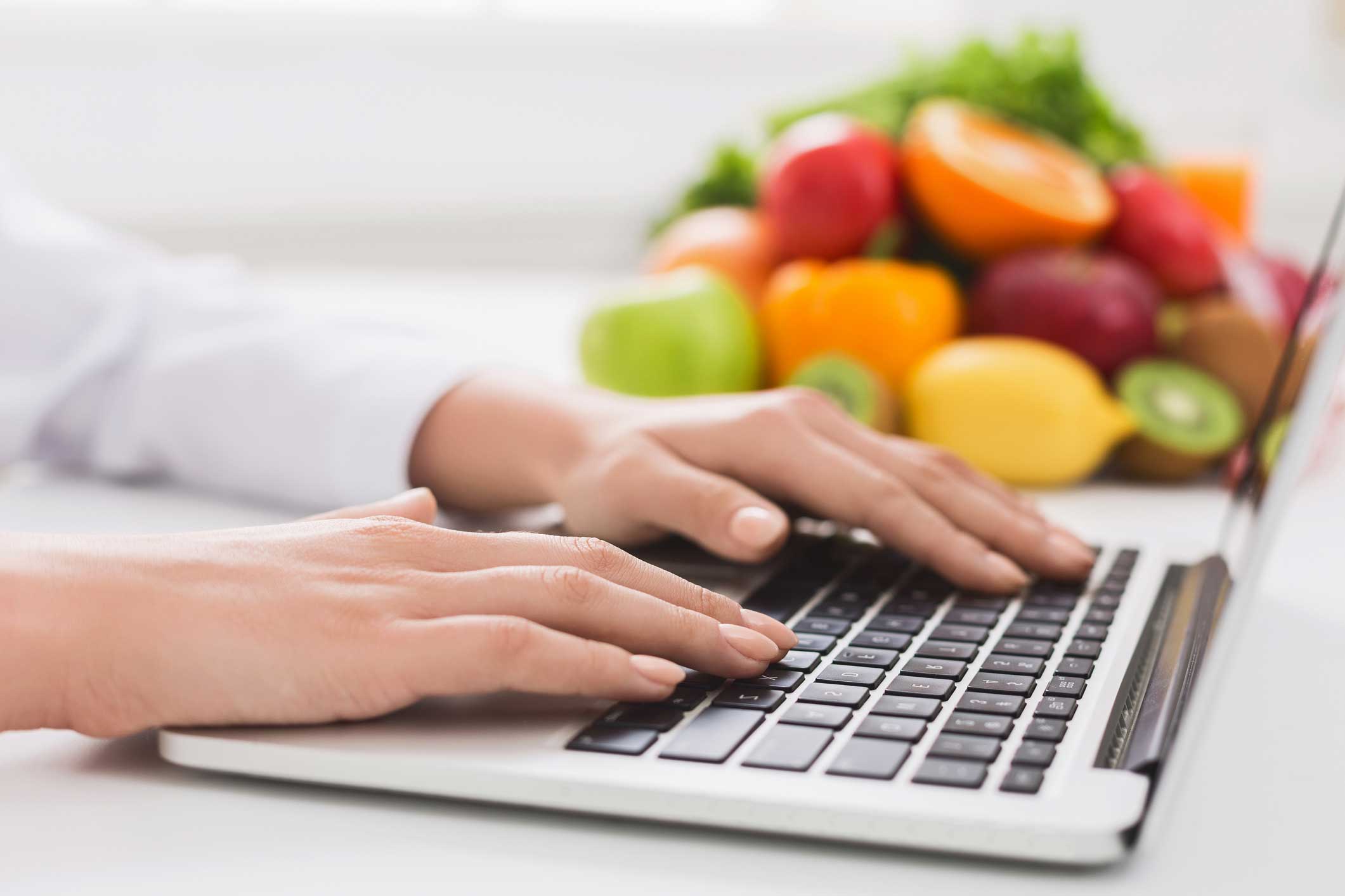 nutrición online, nutricionista online, consulta de nutrición online, nutrición clínica.